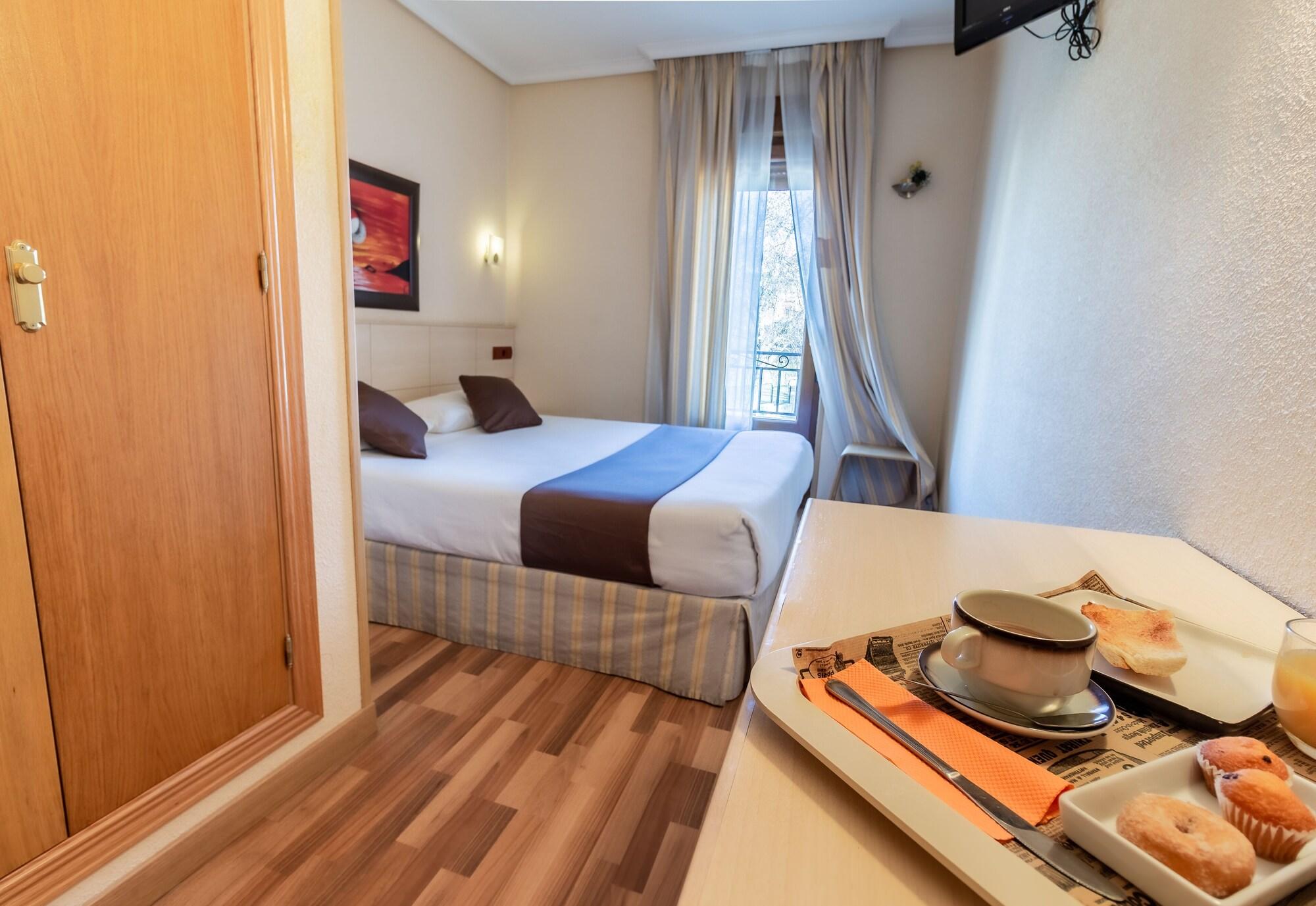 Hostal Rural El Cano By Vivere Stays Alpedrete Exterior foto