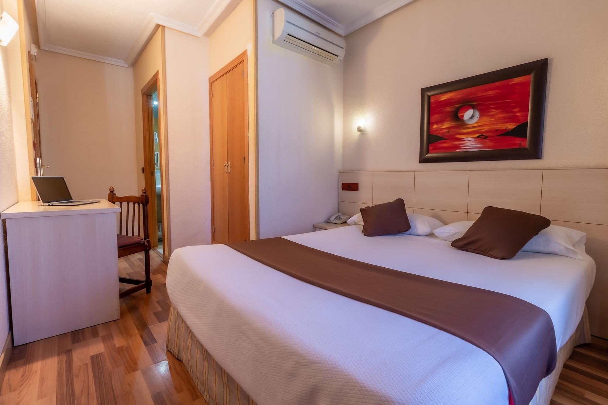 Hostal Rural El Cano By Vivere Stays Alpedrete Exterior foto