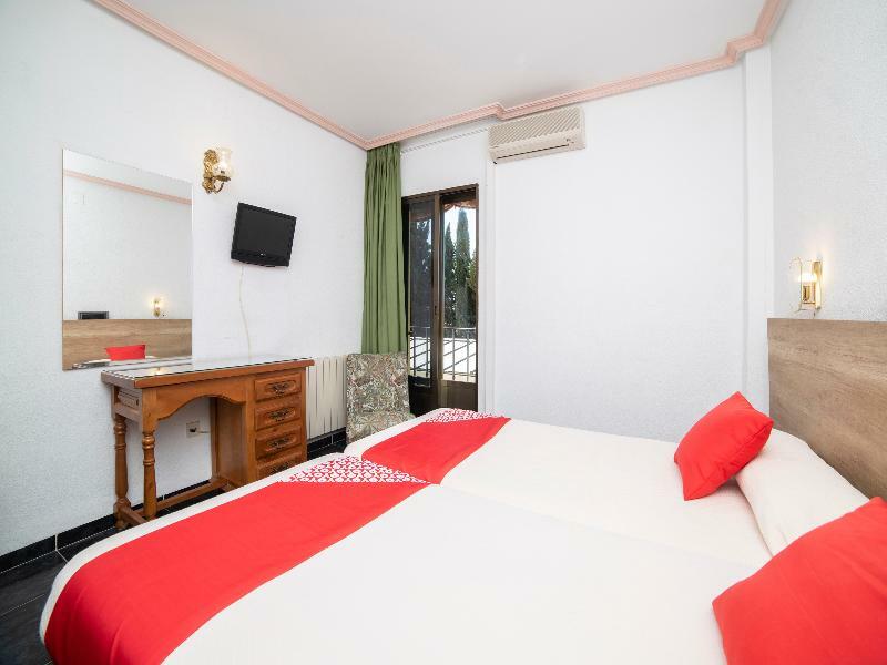 Hostal Rural El Cano By Vivere Stays Alpedrete Exterior foto