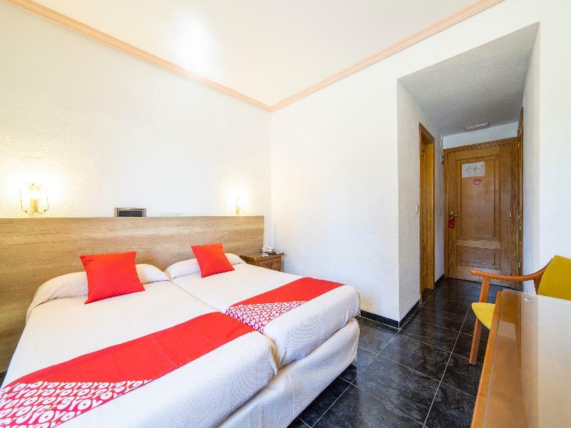 Hostal Rural El Cano By Vivere Stays Alpedrete Exterior foto